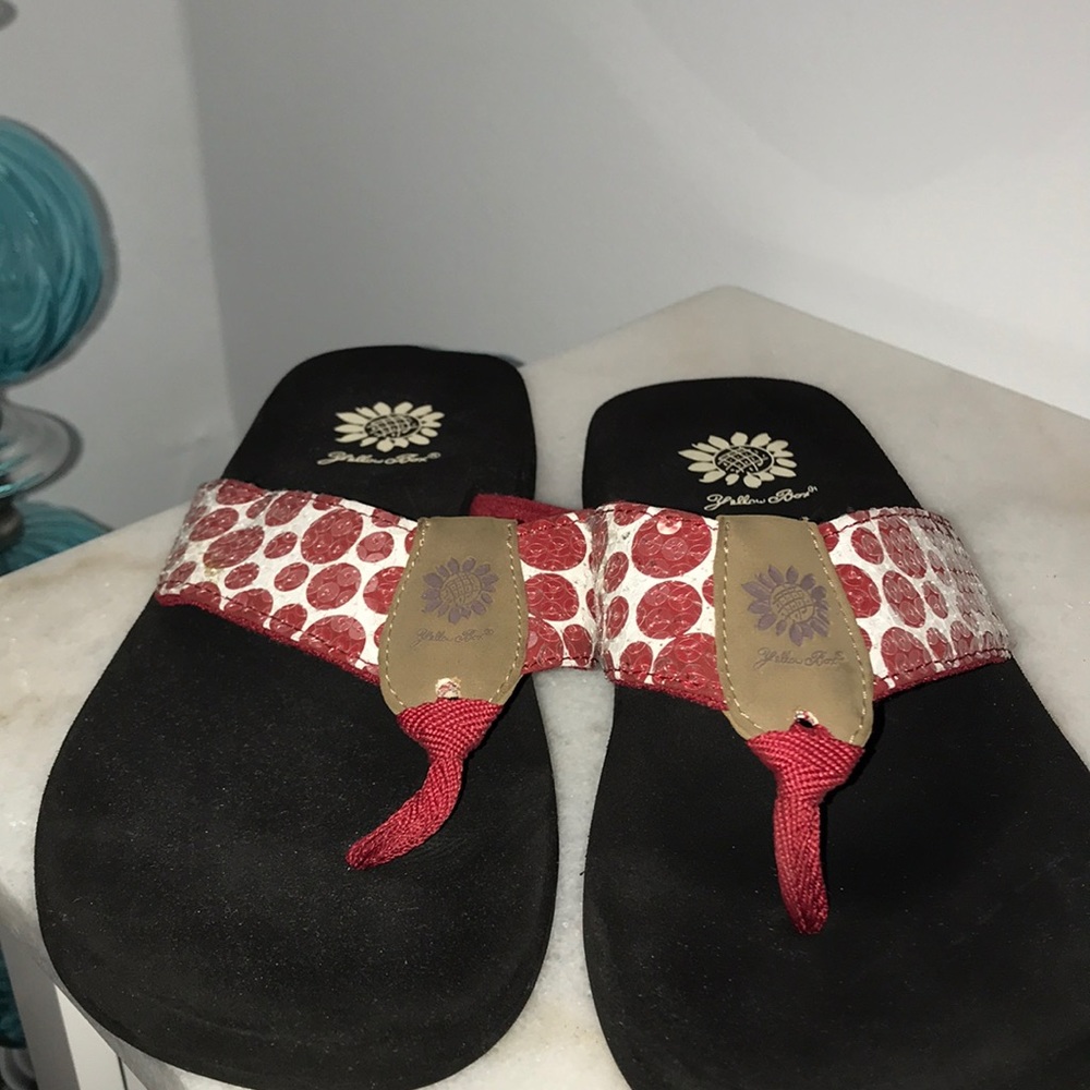 Women’s Yellow Box Sandals
